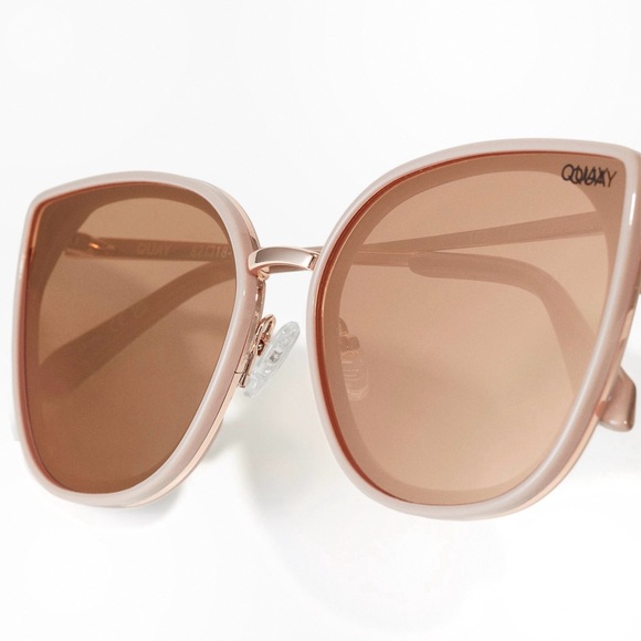 QUAY Flat Out Sunglasses Fawn Frame Fawn Mirror Lenses Oversized NWT - Picture 7 of 10